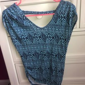 V-Neck Fitted Blue Dress Shirt (XS)